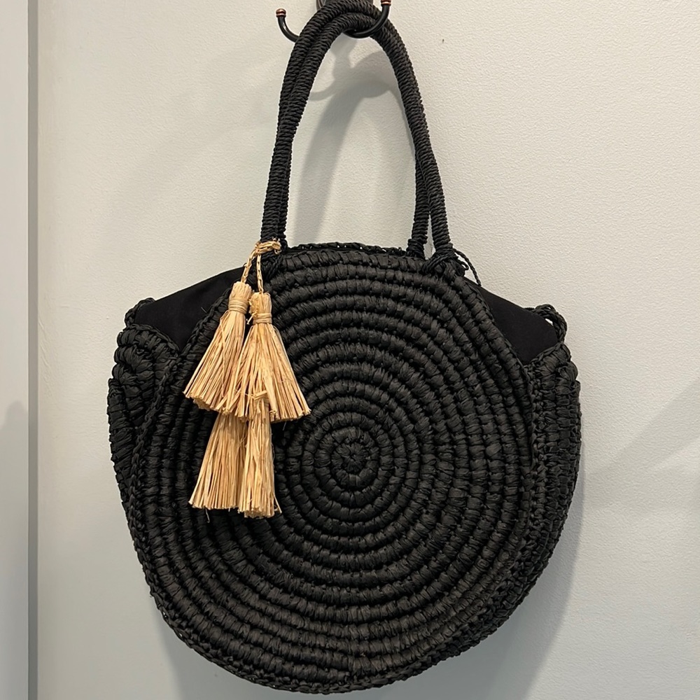 Black Straw Bag 🖤🖤
